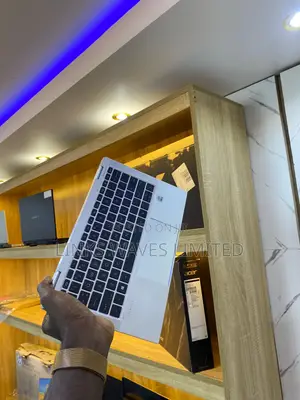 New Laptop HP EliteBook X360 1030 G7 16GB Intel Core I5 SSD 512GB