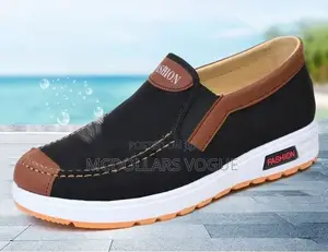 Men Easy Wear Shoe