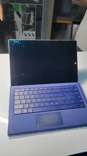 Laptop Microsoft Surface 3 4GB Intel Core I3 SSD 128GB
