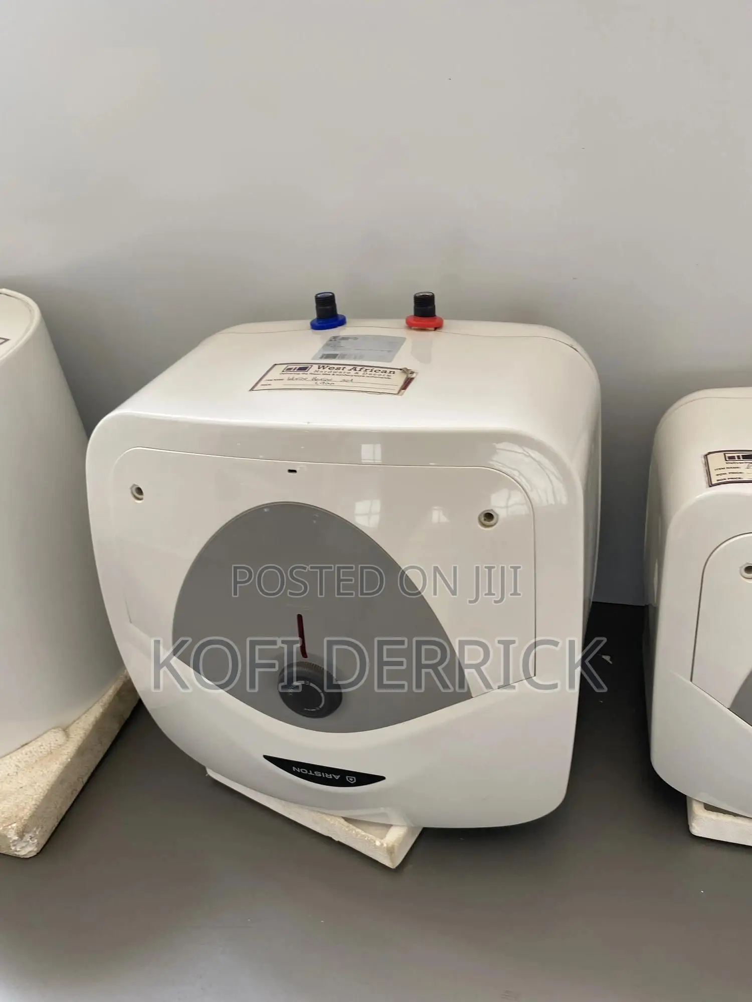 Water Heater 30l (Italy) - Ariston Water Heater 30l