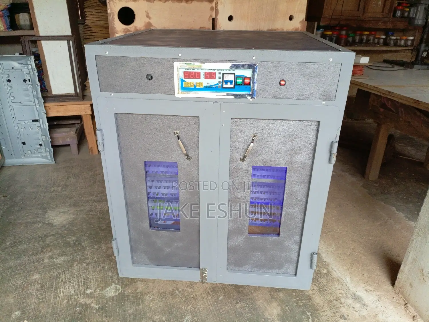 1056 Capacity Automatic Egg Incubator