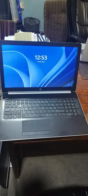 Laptop HP 15-Da2933nia 8GB Intel Core I5 HDD 1T