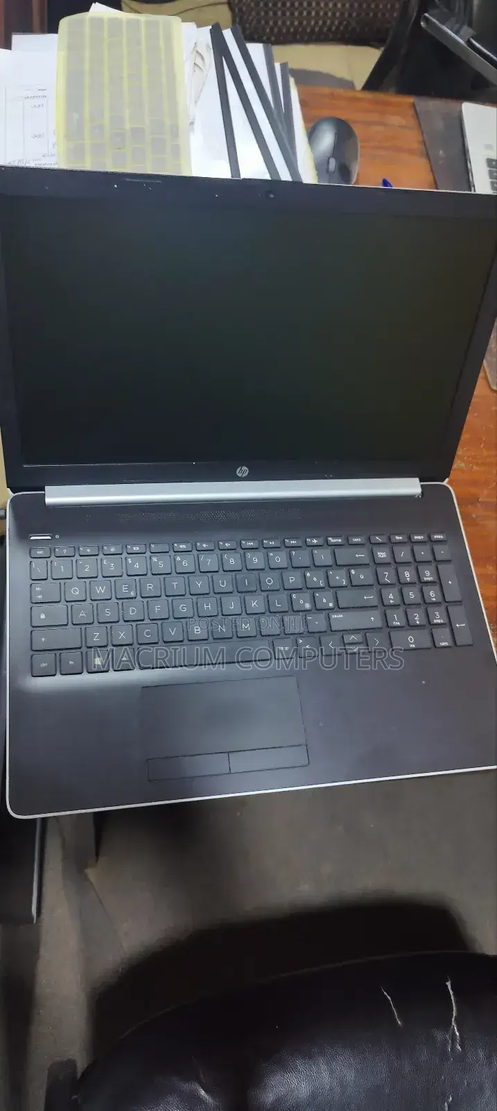 Laptop HP 15-Da2933nia 8GB Intel Core I5 HDD 1T