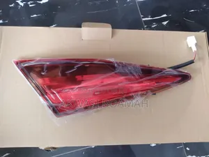 Honda Accord 016- 18 Touring Bootlight Pair