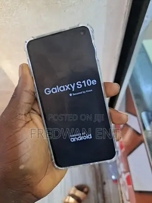 Samsung Galaxy S10e 128 GB Black
