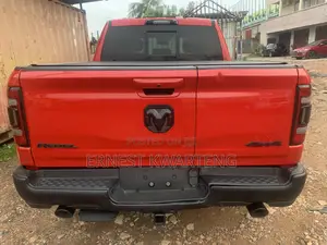Photo - Dodge RAM 1500 5.7 Petrol AWD 2021 Red