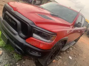Photo - Dodge RAM 1500 5.7 Petrol AWD 2021 Red