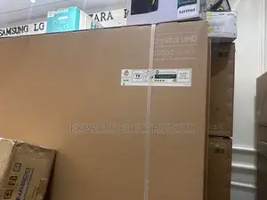 High Resolution UHD Smart Samsung 65”Cu7172