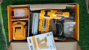 Lithium-ion Cordless Brad Nailer Kit