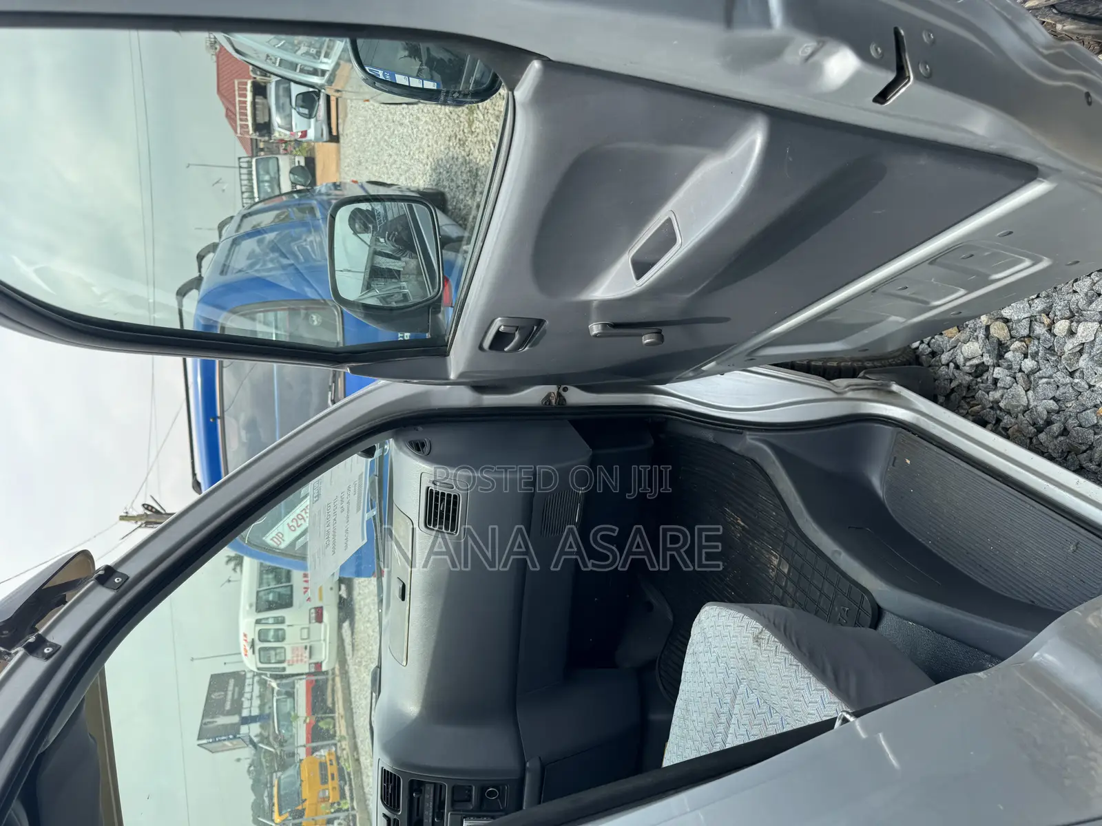 Toyota HiAce 2006 Silver