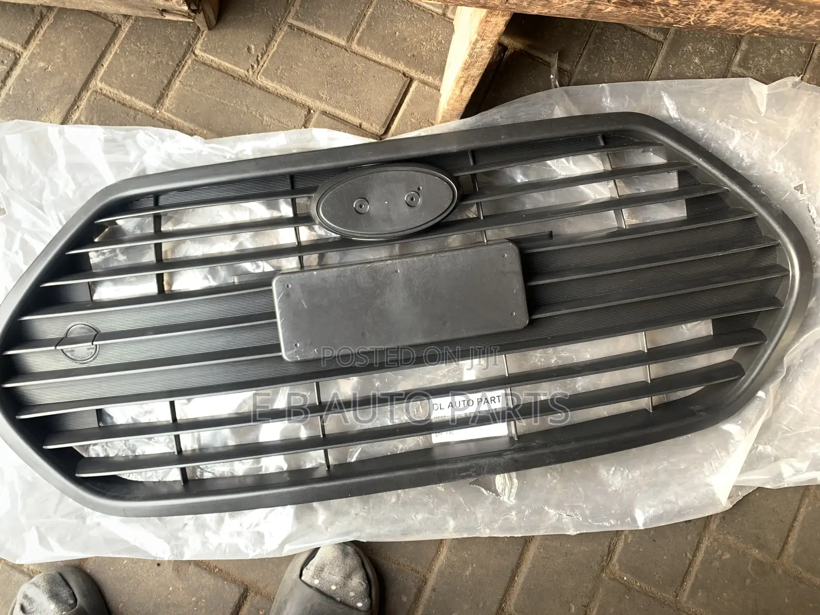 Hyundai Veloster Front Grill Turbo