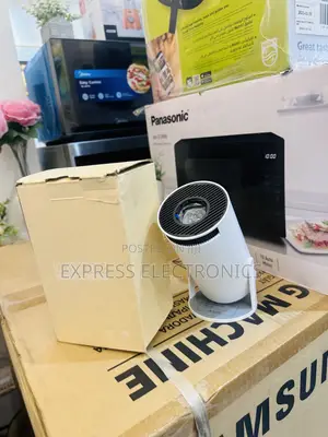 High Quality Sleek Ultra HD Led Source Projector