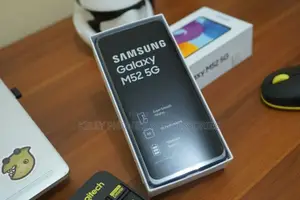 New Samsung Galaxy M52 5G 128 GB Black