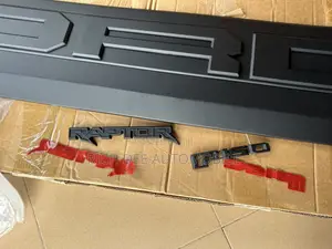 Ford F150 / Ford Raptor Tailgate Cover