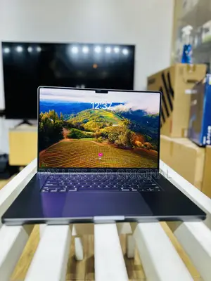 Laptop Apple MacBook Pro 2023 M3 Pro 16-inch 16GB Apple M3 SSD 512GB