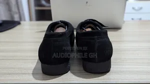 Clarks Wallabee Black Leather Shoes