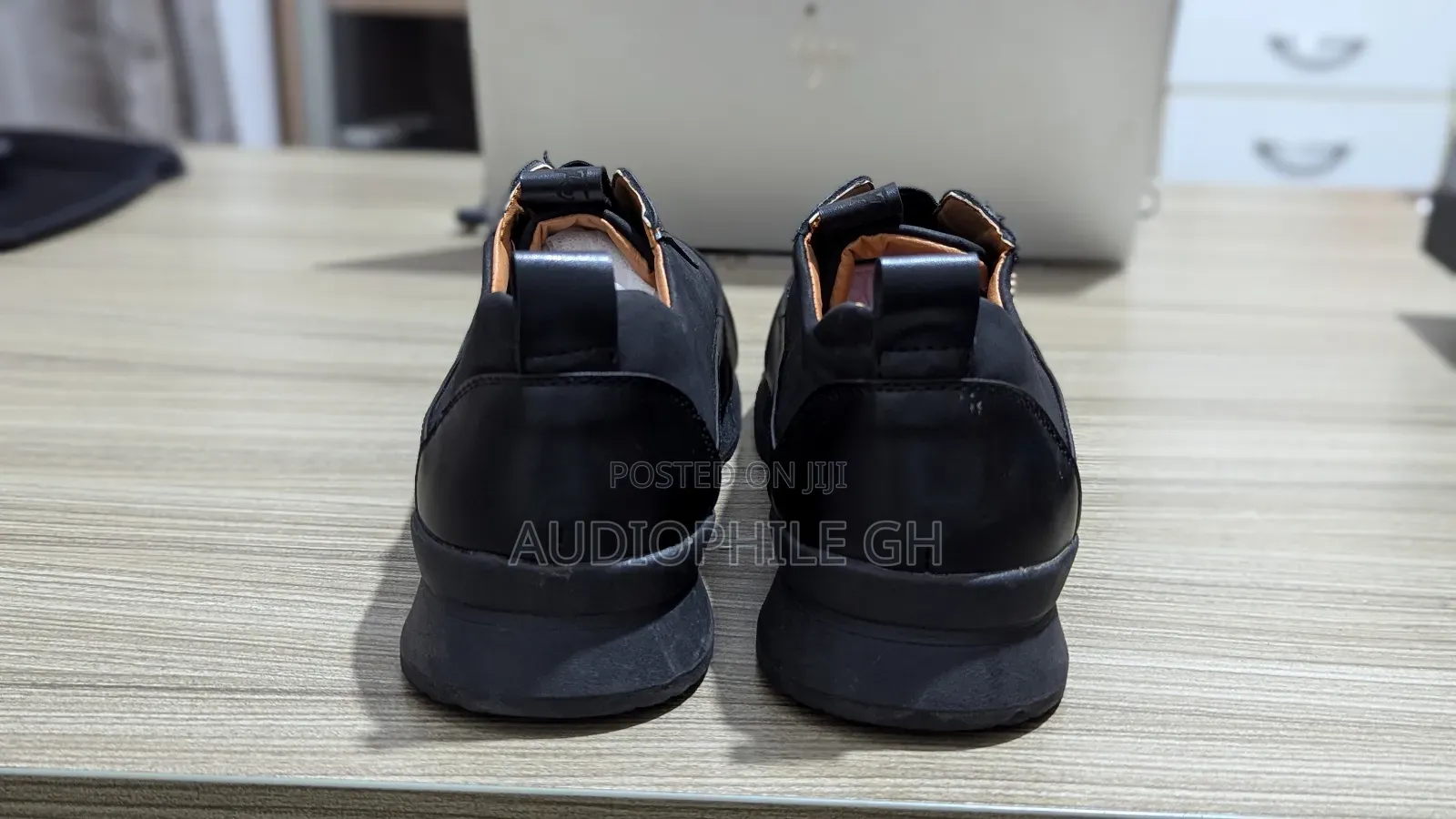 Premium Leather Men's Sneakers