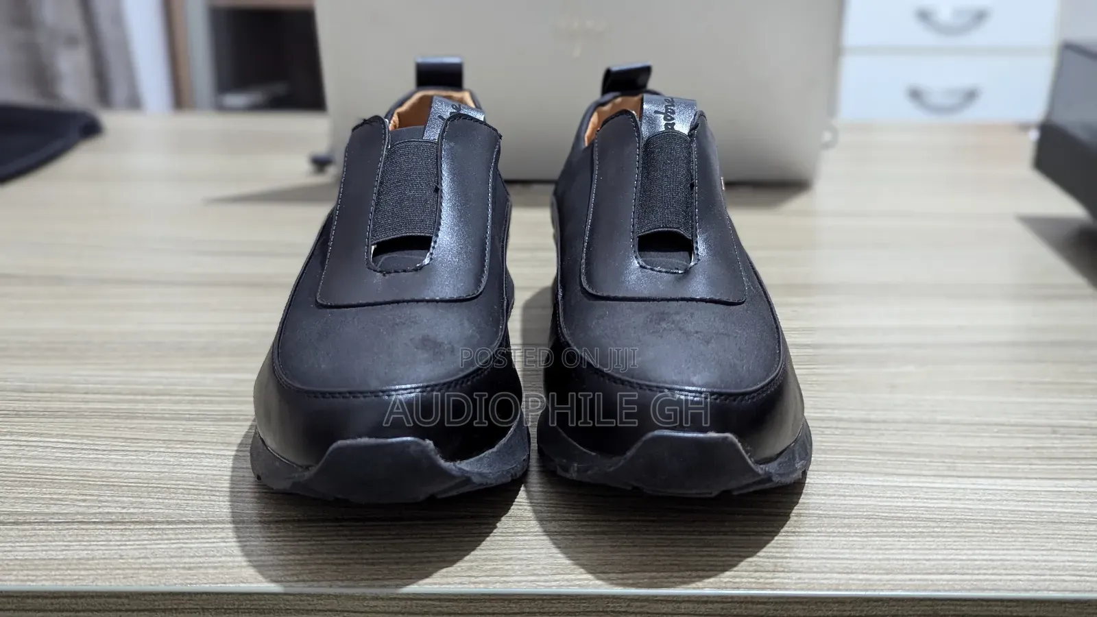 Premium Leather Men's Sneakers