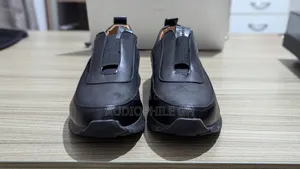 Premium Leather Men's Sneakers