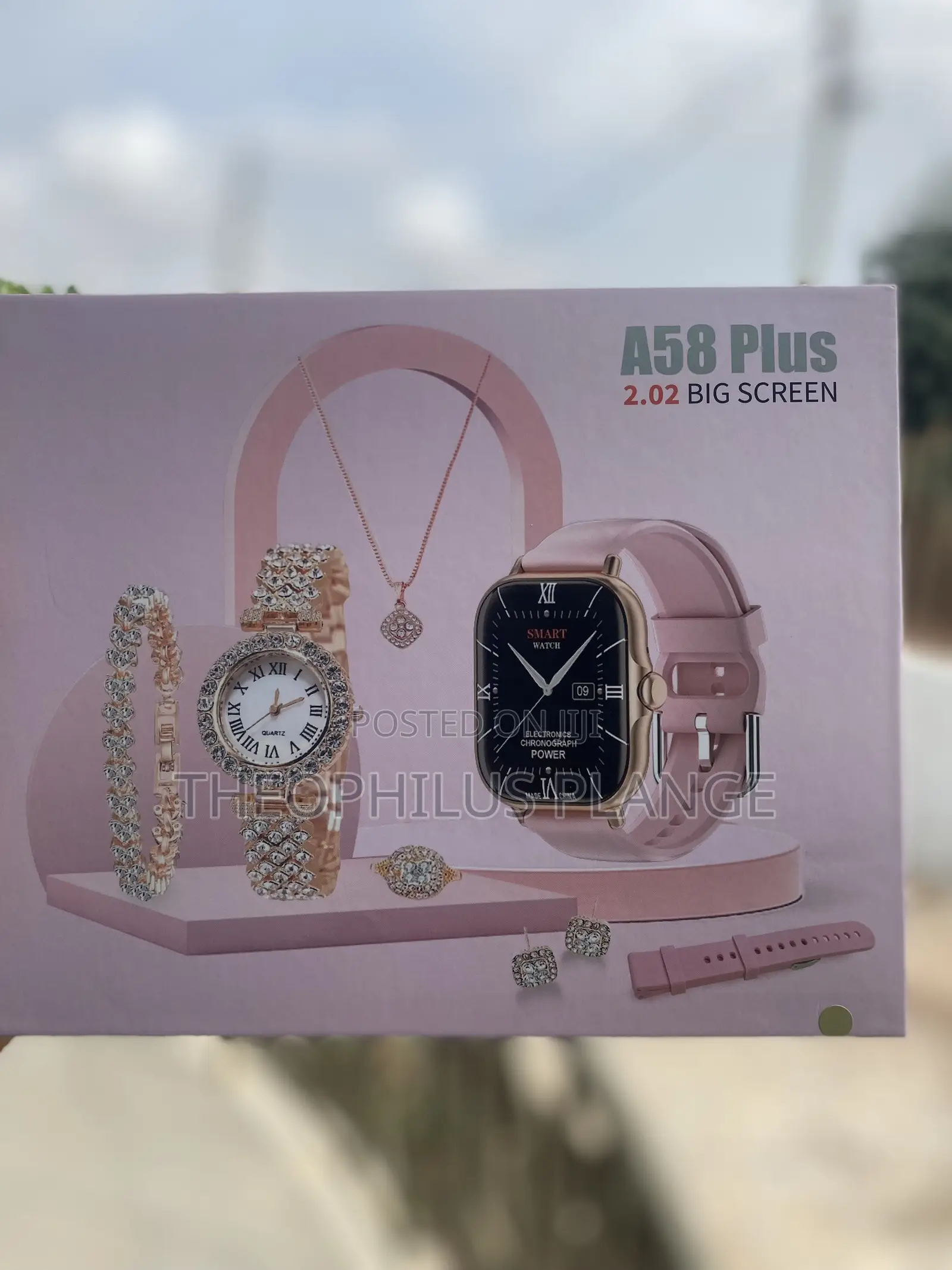 A58 Ladies Smart Watch With Bracelets Set