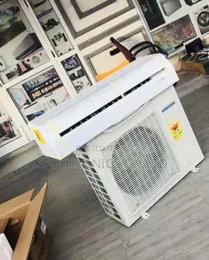 Samsung Quality 2.5hp (White) R410 New AC