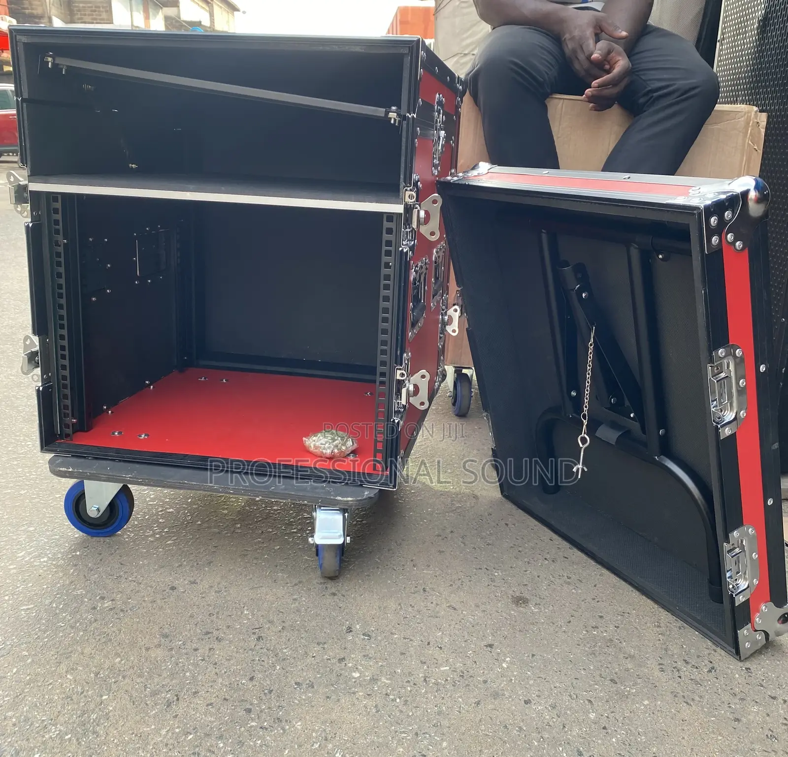 Amplifier Rack 12u Red Black