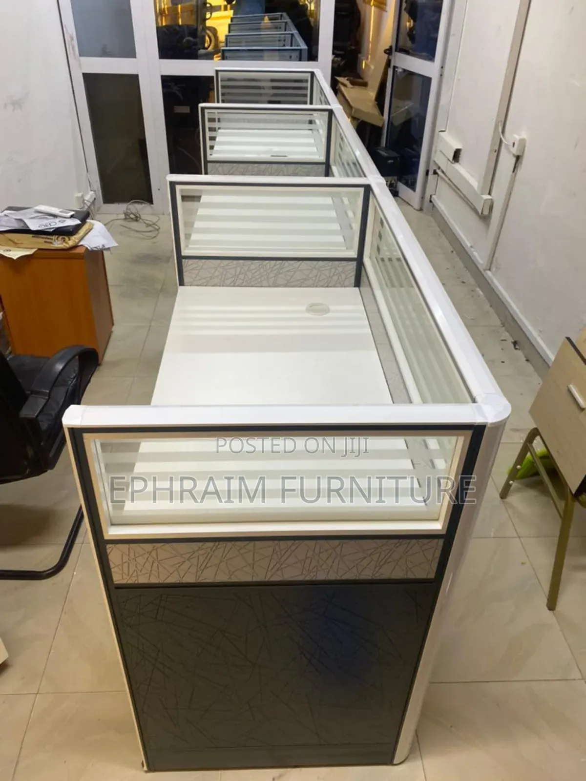 Three in One Work Station for Office