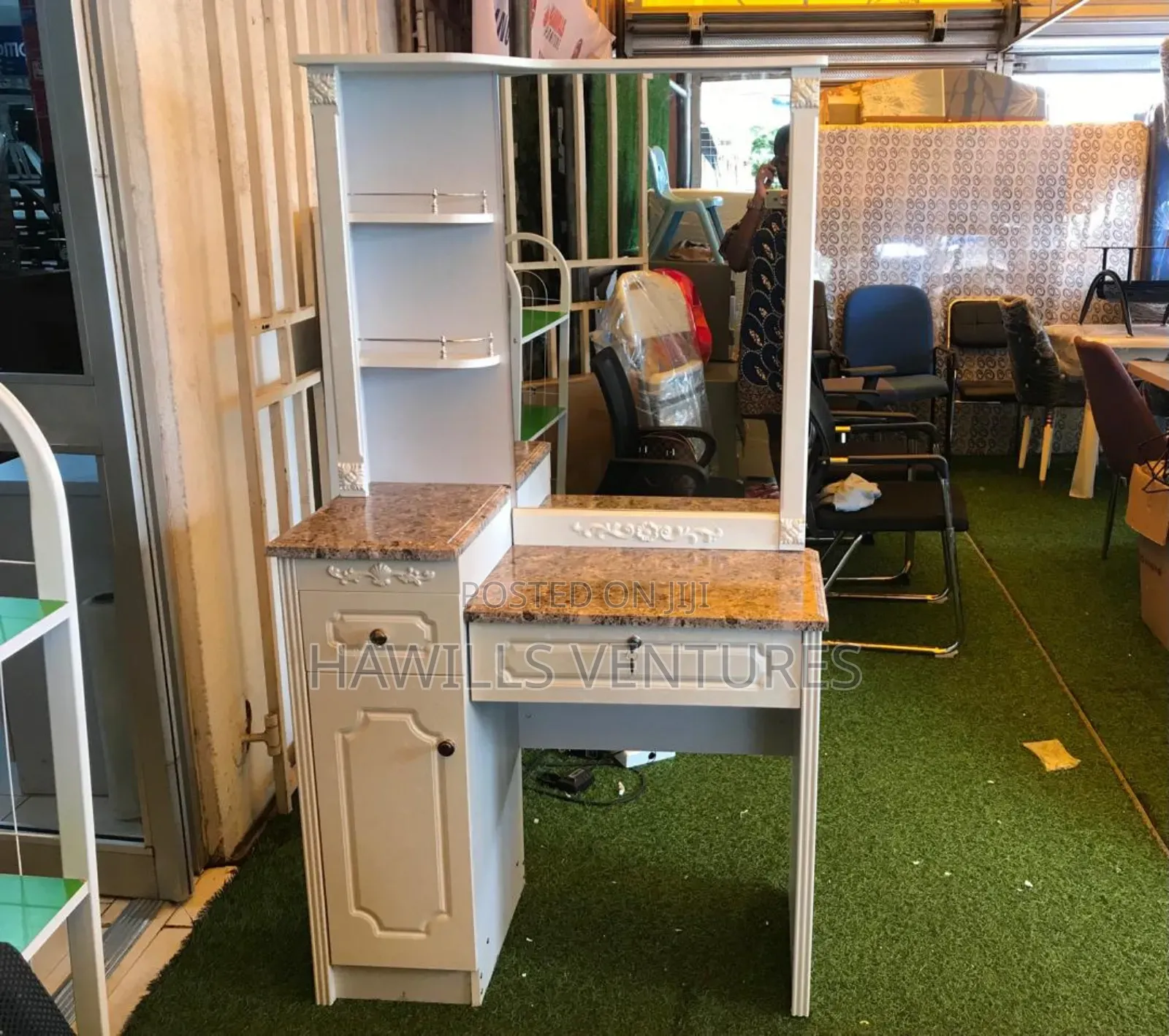 Dressing Mirror Set