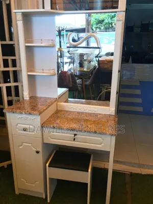 Dressing Table With Chair