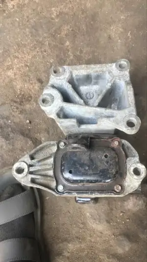 Hyundai Tucson 2016-2020 Gearbox Seat/Mount Available