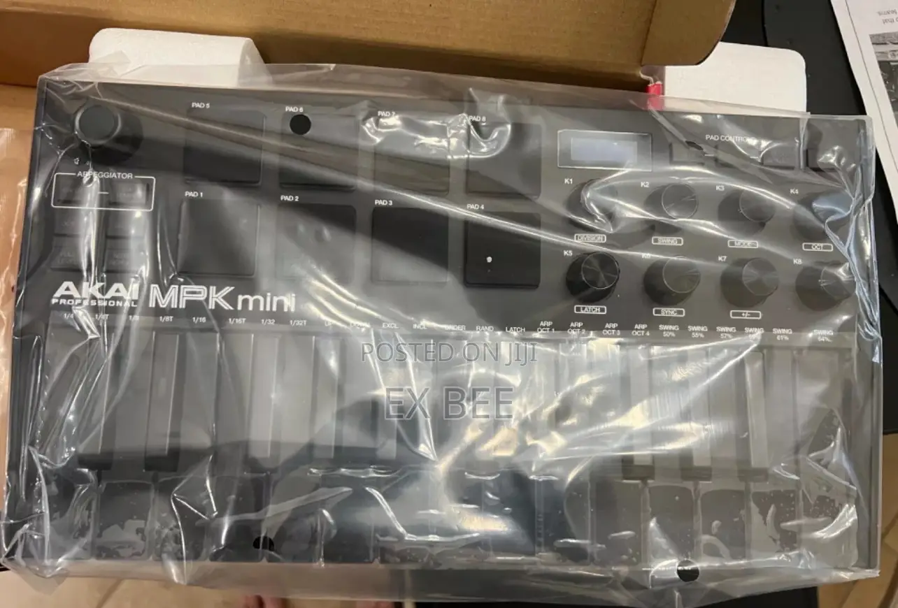 Akai MPK Mini Mk3 Midi Controller (All Black)