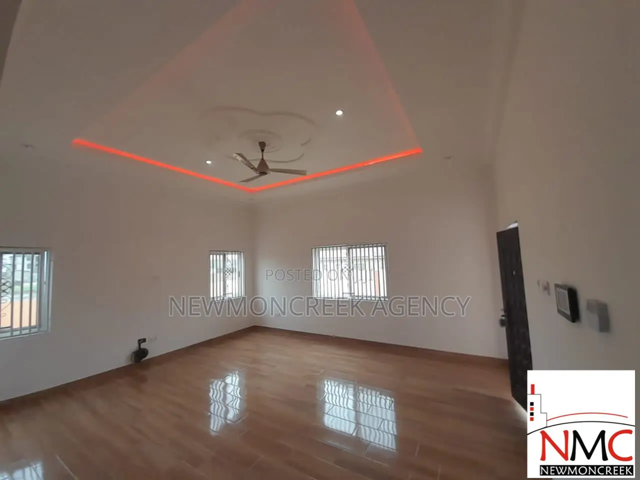 3bdrm Bungalow in Oyarifa,Special Ice, Accra Metropolitan for sale