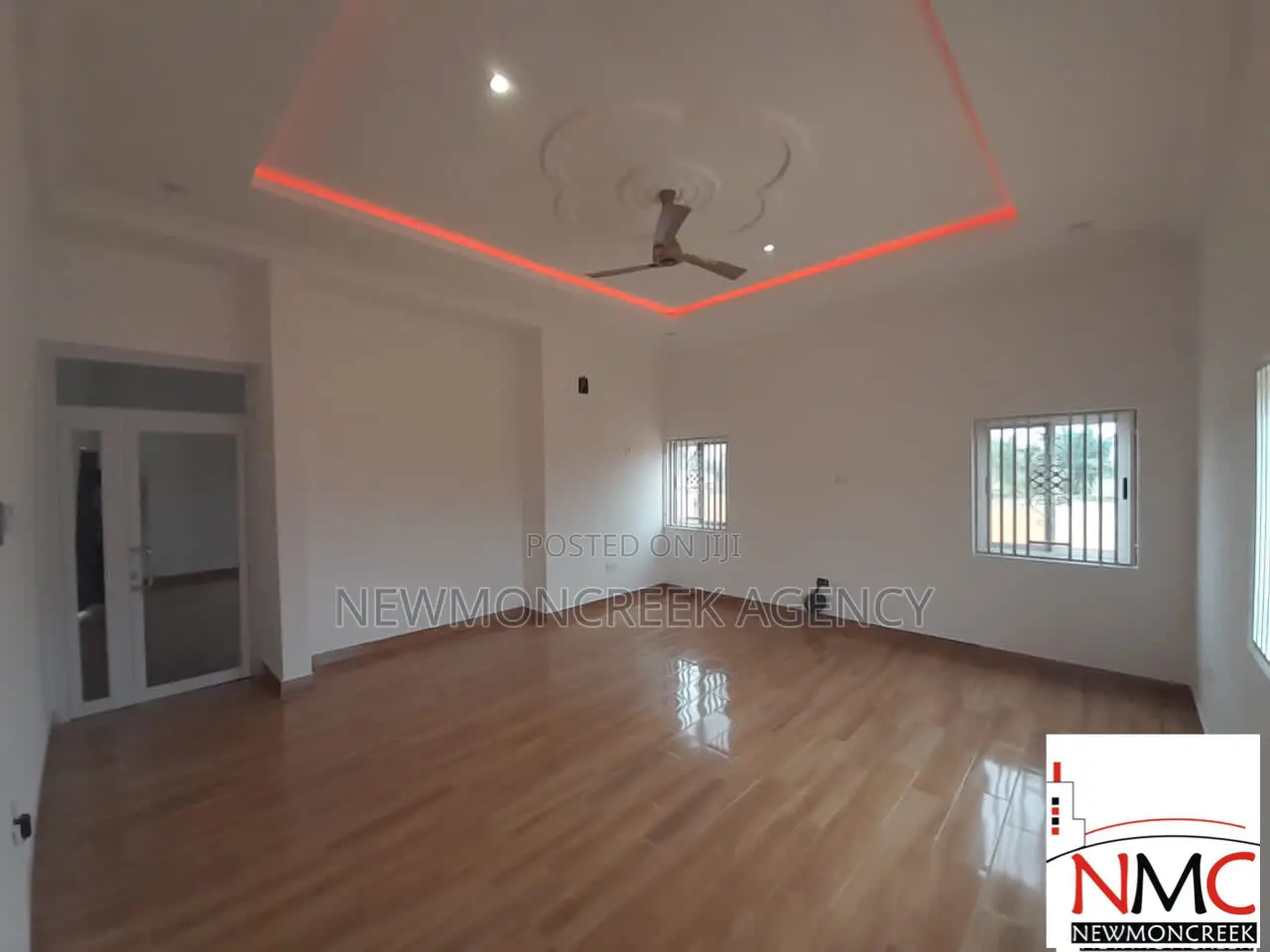 3bdrm Bungalow in Oyarifa,Special Ice, Accra Metropolitan for sale