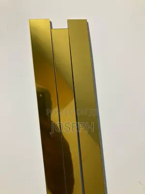 Gold Trips for Deco