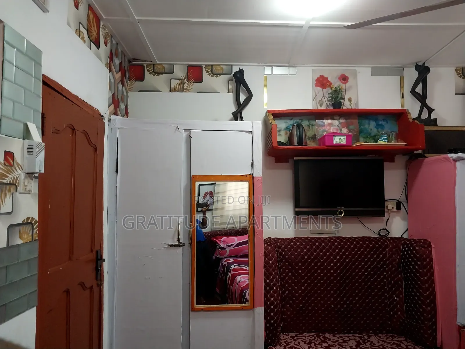 Ambassador Suite: 1bdrm Short Stay:Ghc250 Per Day: 2 Guests