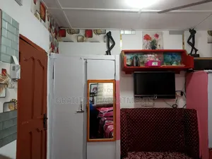 Ambassador Suite: 1bdrm Short Stay:Ghc250 Per Day: 2 Guests