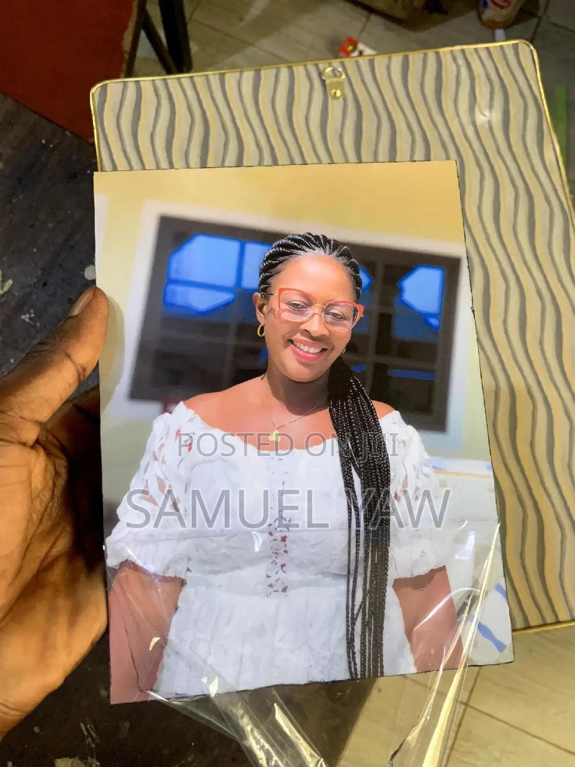 Picture Frame ( Do Two Frames And Get Additional One As Gift