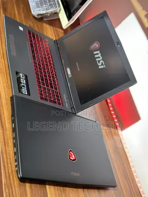 Laptop MSI MSI Sword 15 16GB Intel Core I7 SSD 512GB