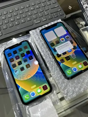 Apple iPhone 11 64 GB Black