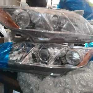 Camry 2007,2008,2009 Headlight Pair