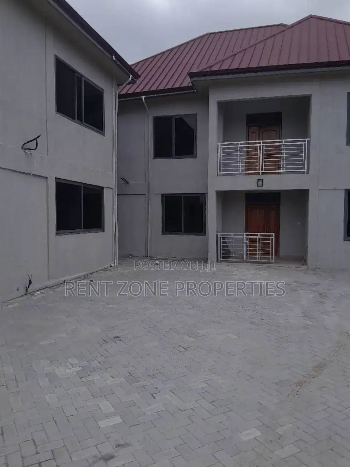 3bdrm Apartment in Ablekuma for rent