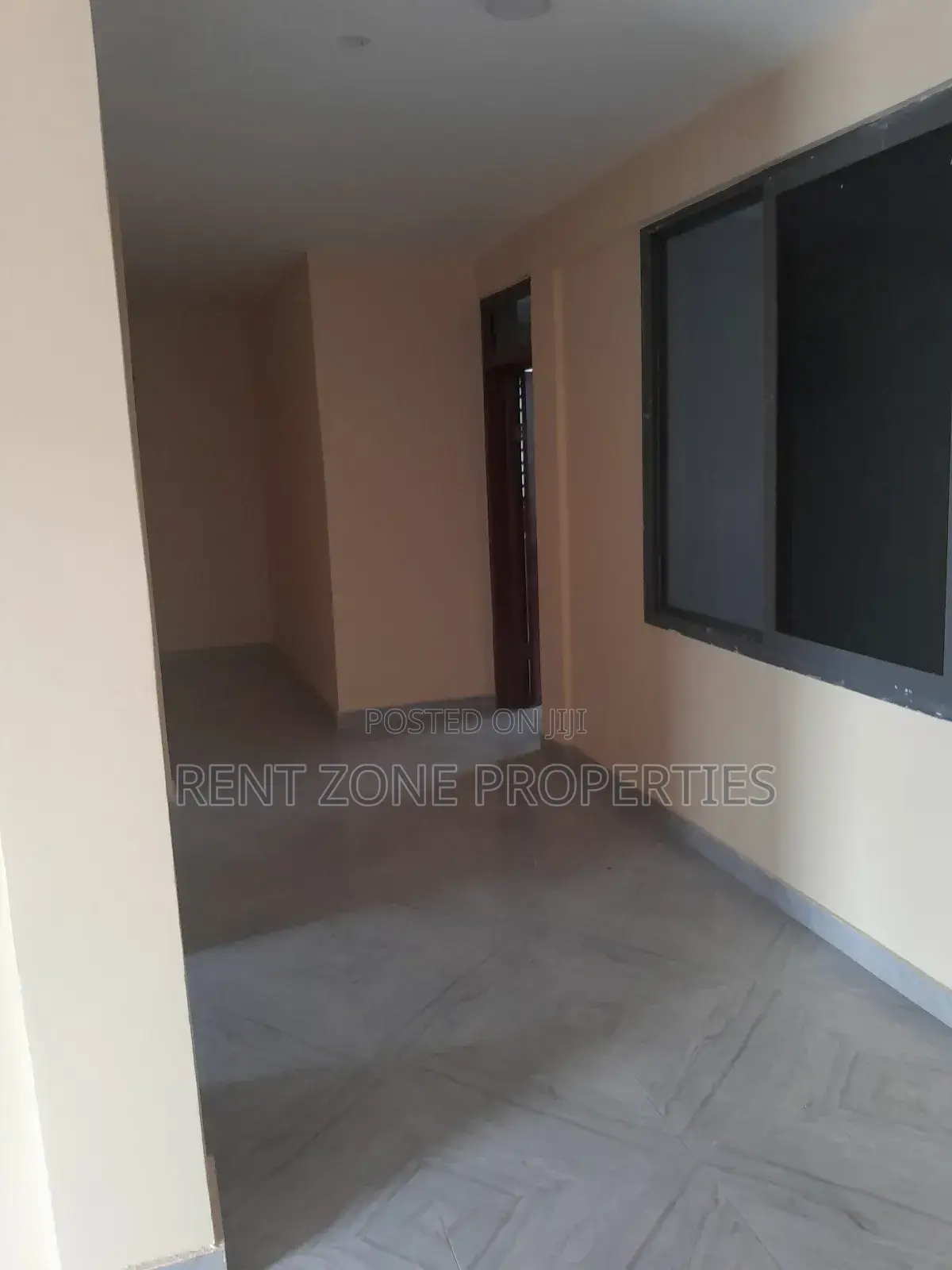3bdrm Apartment in Ablekuma for rent