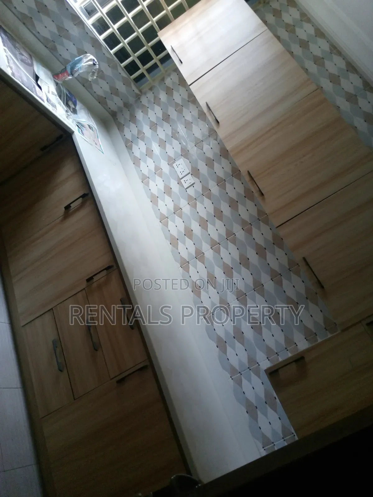 2bdrm Block of Flats in Frafraha for rent