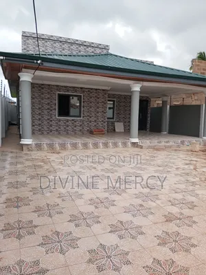 3bdrm Bungalow in Cp Kasoa, Awutu Senya East Municipal for sale