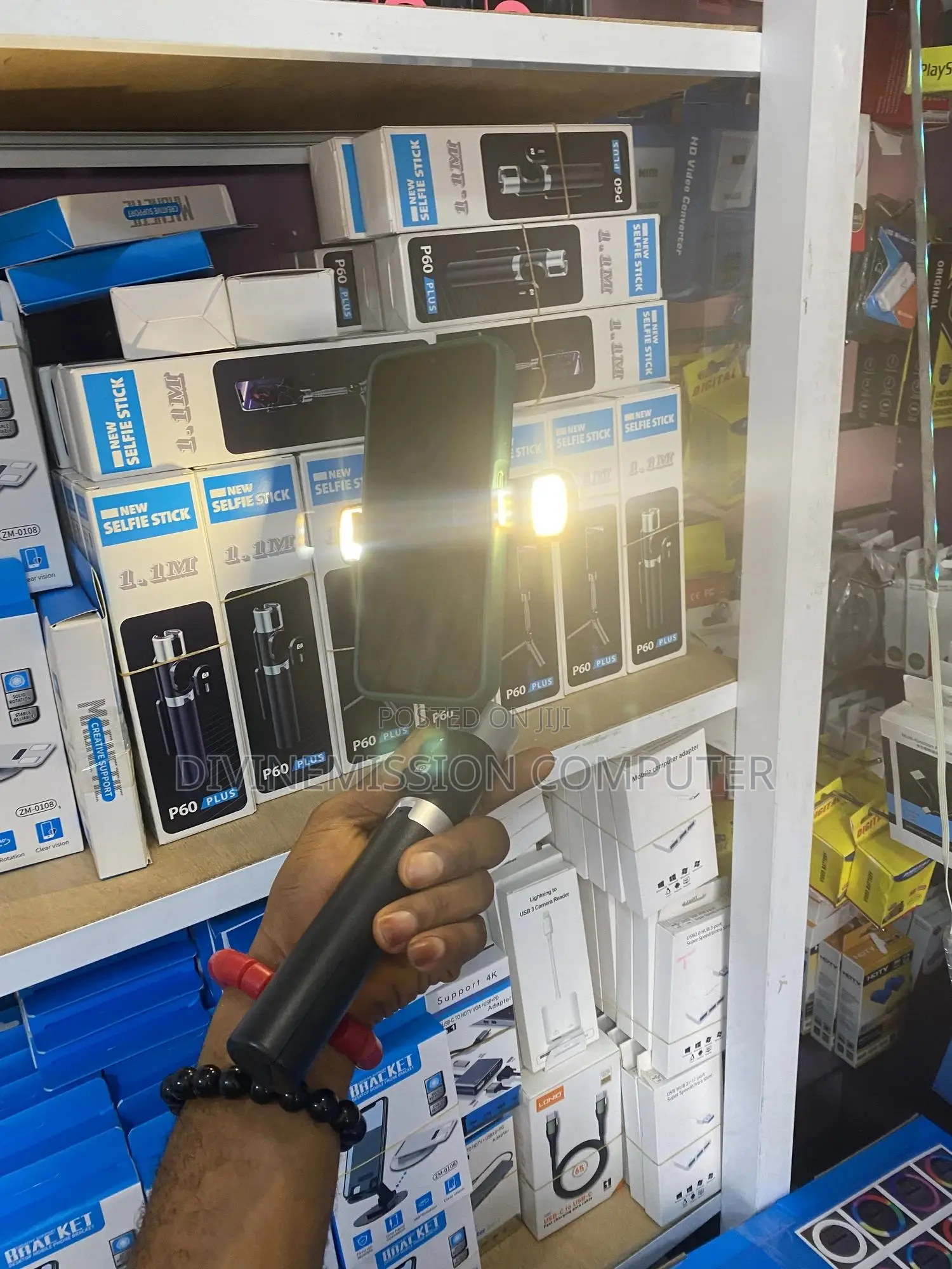 New Selfie Stick (1.1m) P60 Plus Bluetooth Remote Control