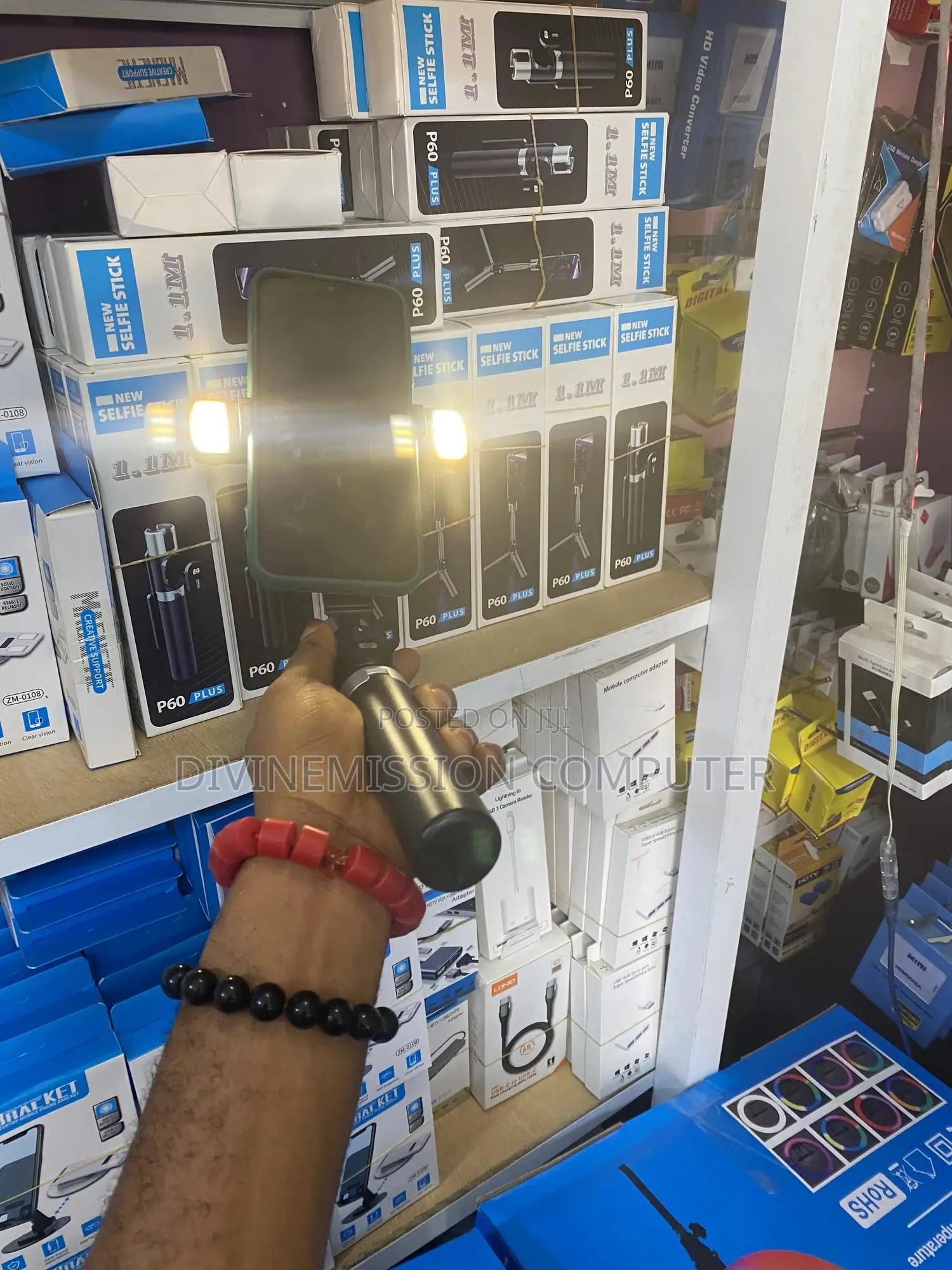 New Selfie Stick (1.1m) P60 Plus Bluetooth Remote Control