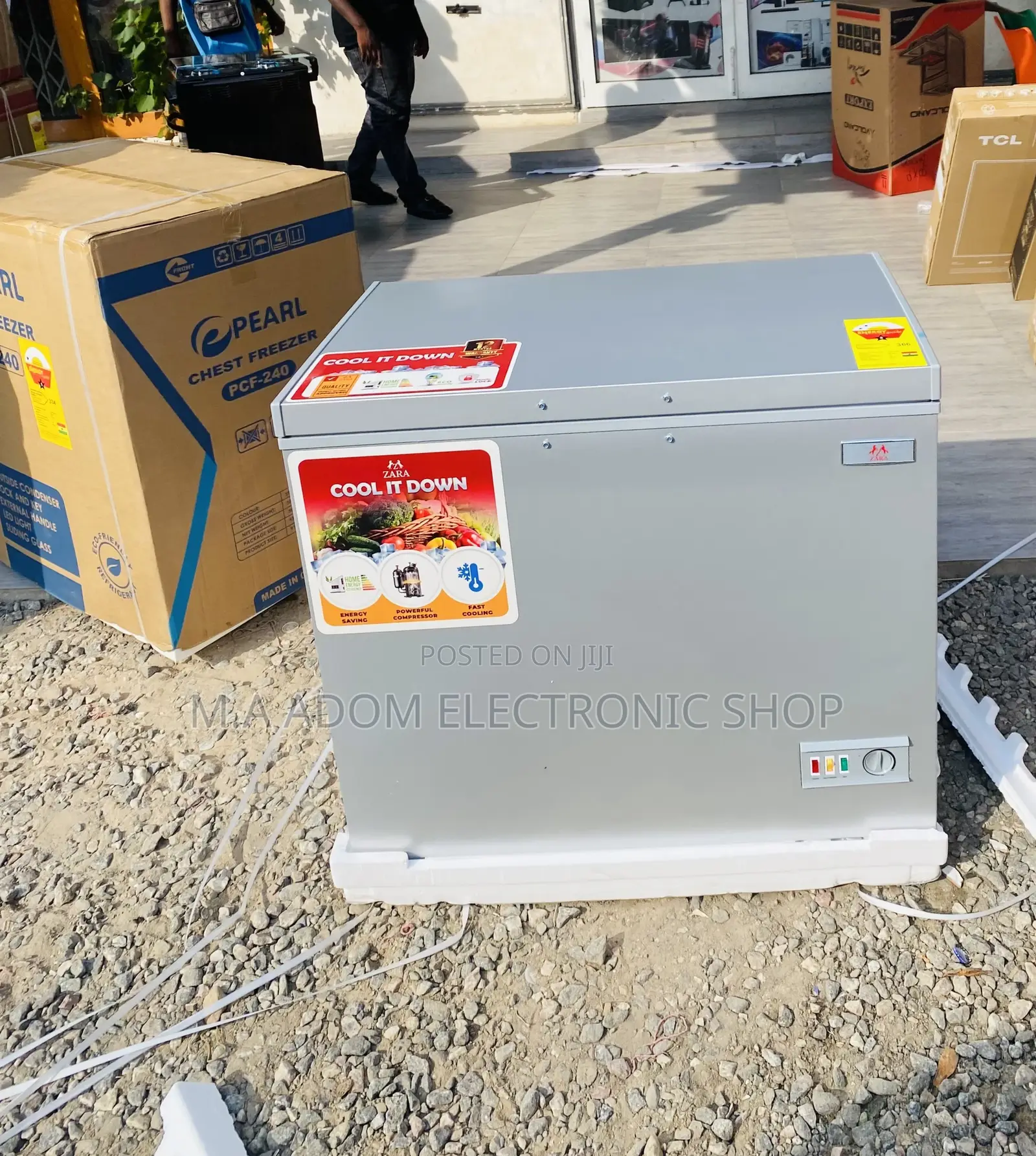 Energy Saving Zara 300FL Single Door Electric Chest Freezer