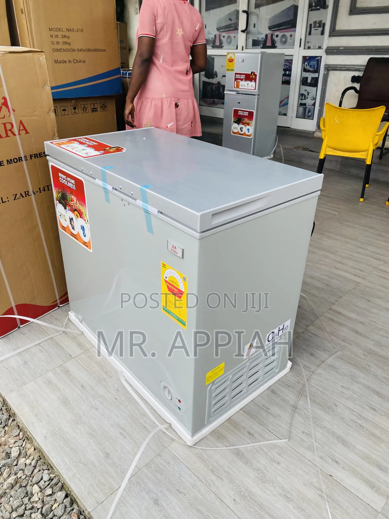 Durable and Affordable Zara -260s Single Door Freezer.