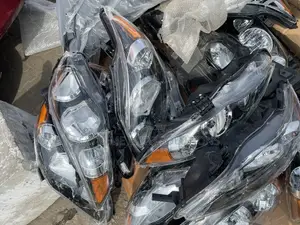 Toyota Corolla 2010 - 2013 Headlamp