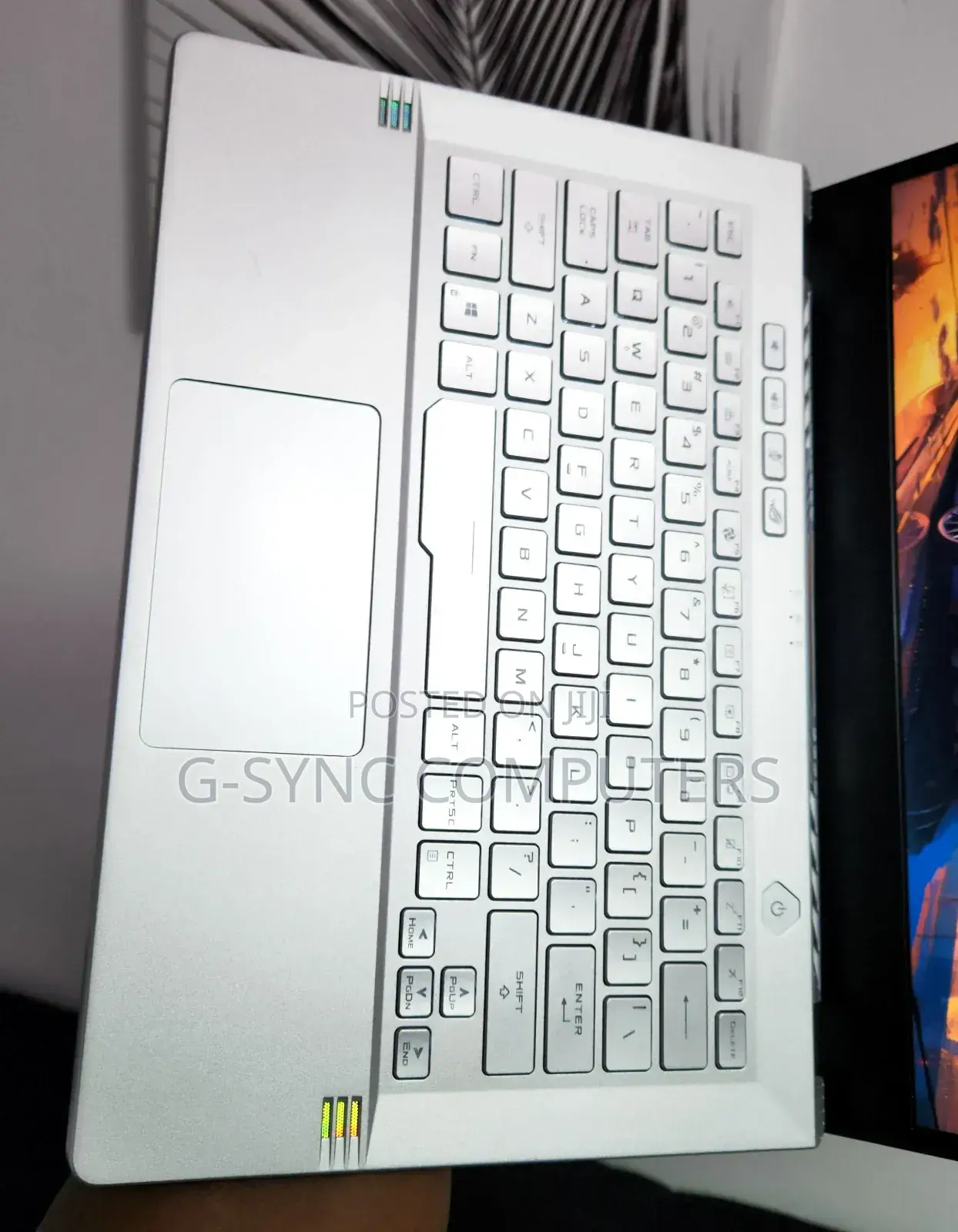 Laptop Asus ROG Zephyrus G14 16GB AMD Ryzen 9 SSD 1T